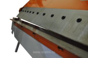 Фото 18 - Станок листогибочный ручной сегментный  STALEX W1.5x1260A.